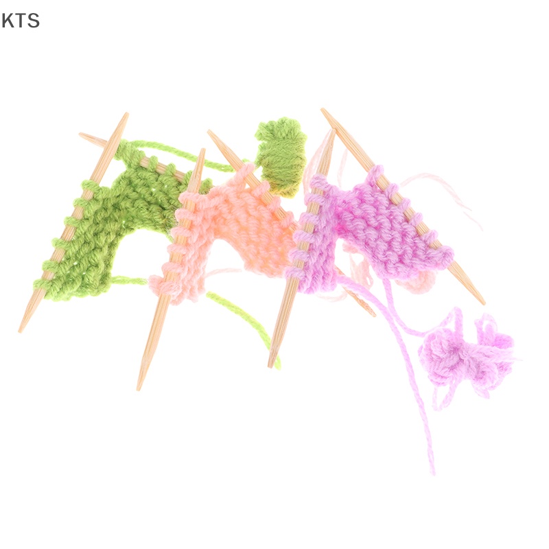 Mô Hình Dụng Cụ Đan Len Trang Trí Nhà Búp Bê 1 / 12