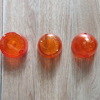 Nắp xi nhan xe cub 81