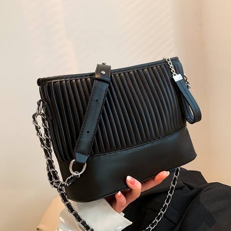 Túi Xách Đeo Vai Cỡ Lớn Phối Dây Xích Thời Trang Nữ Sành Điệu