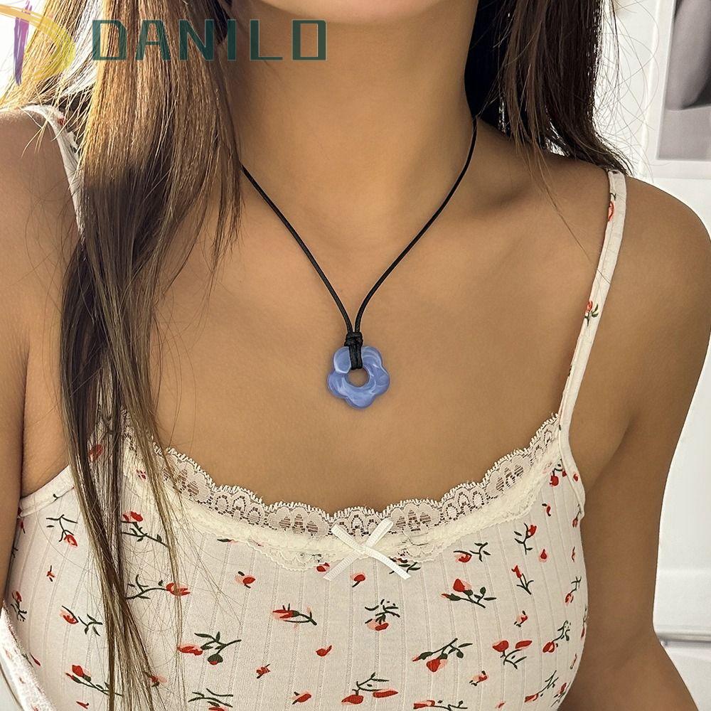 Vòng Cổ Choker Bằng Acrylic Đơn Giản Ngọt Ngào Cho Nữ