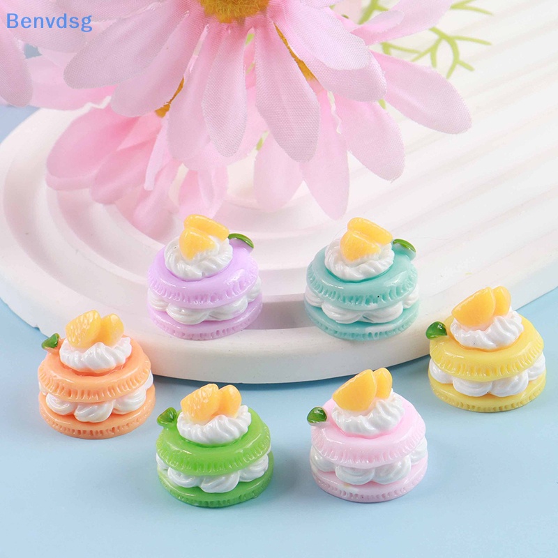 Bộ 5 Bánh Kem Mini Bằng Nhựa Resin Dùng Trang Trí Nhà Búp Bê