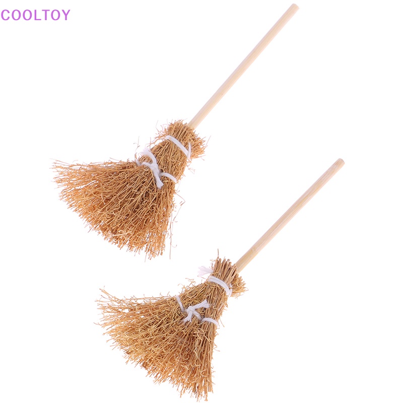 Bộ Mô Hình Chổi Và Đồ Gia Dụng Cho Nhà Búp Bê Tỷ Lệ 1 / 12