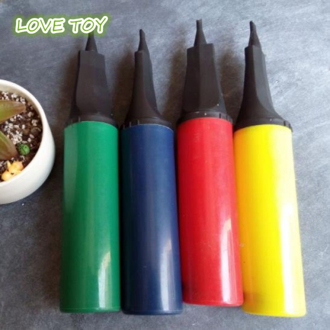 1 Dụng Cụ Bơm Bong Bóng Bằng Nhựa Cầm Tay 3 Kiểu Màu Sắc Ngẫu Nhiên