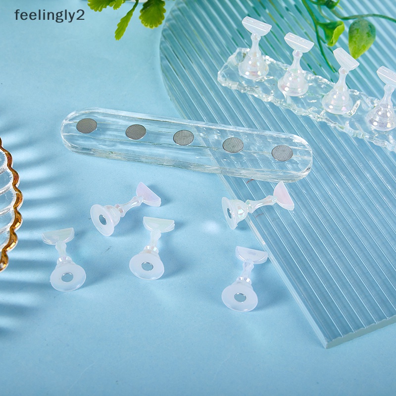 Giá Đỡ Trưng Bày Móng Tay Giả Từ Tính Bằng Acrylic Tiện Dụng Cho Salon