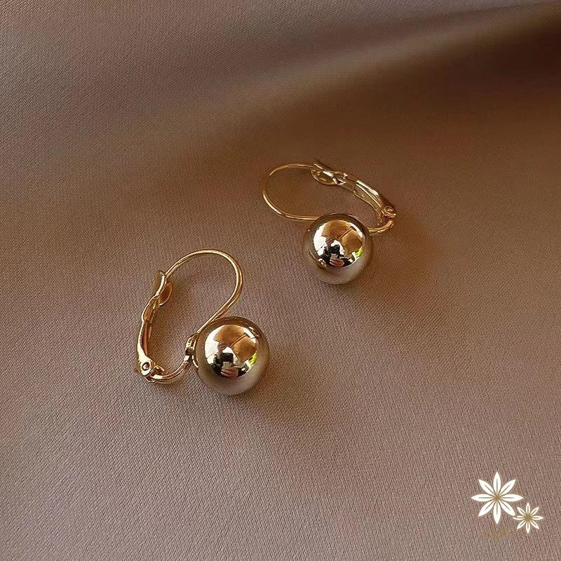 Khuyên Tai Kim Loại Đính Bóng Kim Loại Phong Cách Retro Cá Tính Sang Trọng