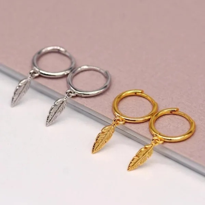 Bông Tai Dáng Dài Hình Chiếc Lá Đính Lông Vũ Phong Cách Hip Hop Thời Trang Cho Nam Và Nữ