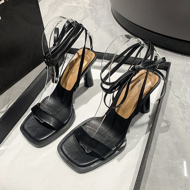 Giày Cao Gót Da PU Thiết Kế Dây Đan Chéo Quyến Rũ