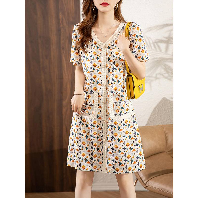 Đầm Ngắn Tay Cổ Chữ V Dáng Rộng In Họa Tiết Hoa Phong Cách Hàn Quốc Thanh Lịch Thời Trang Mùa Hè 2023 Cho Nữ 40KG-90KG