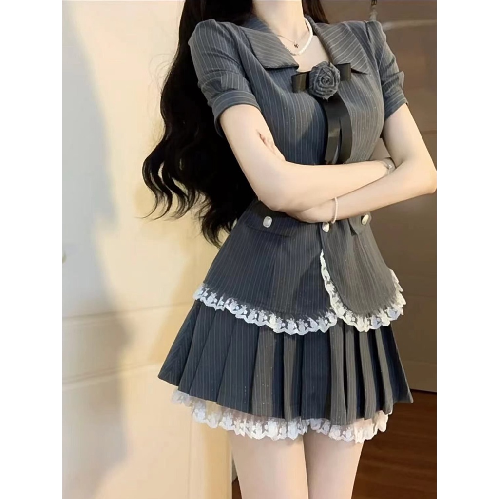 Set Áo Sơ Mi Tay Ngắn Kẻ Sọc Ôm Dáng + Chân Váy Ngắn Thời Trang Hè 2023 Cho Nữ
