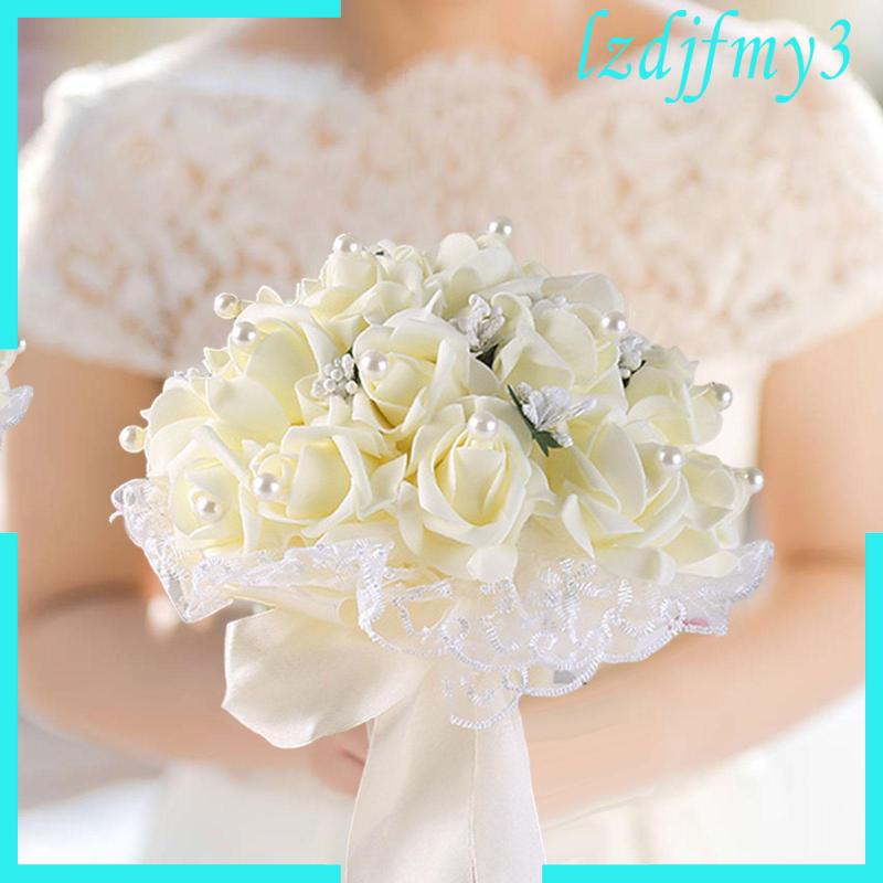 Bó Hoa Cưới Cầm Tay Lãng Mạn Cho Cô Dâu Trong Ngày Cưới