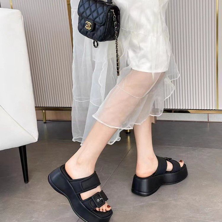 Huaqoo Dép bánh mì guốc dép giày nữ Màu Sắc Đơn Giản Thoải Mái Cao Gót Chống Trơn Trượt dép đế xuồng 31ZHDLX071710