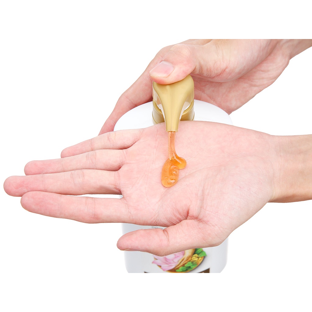 Sữa tắm detox Lifebuoy bảo vệ da khỏi vi khuẩn thảo dược và hoa sen 800G