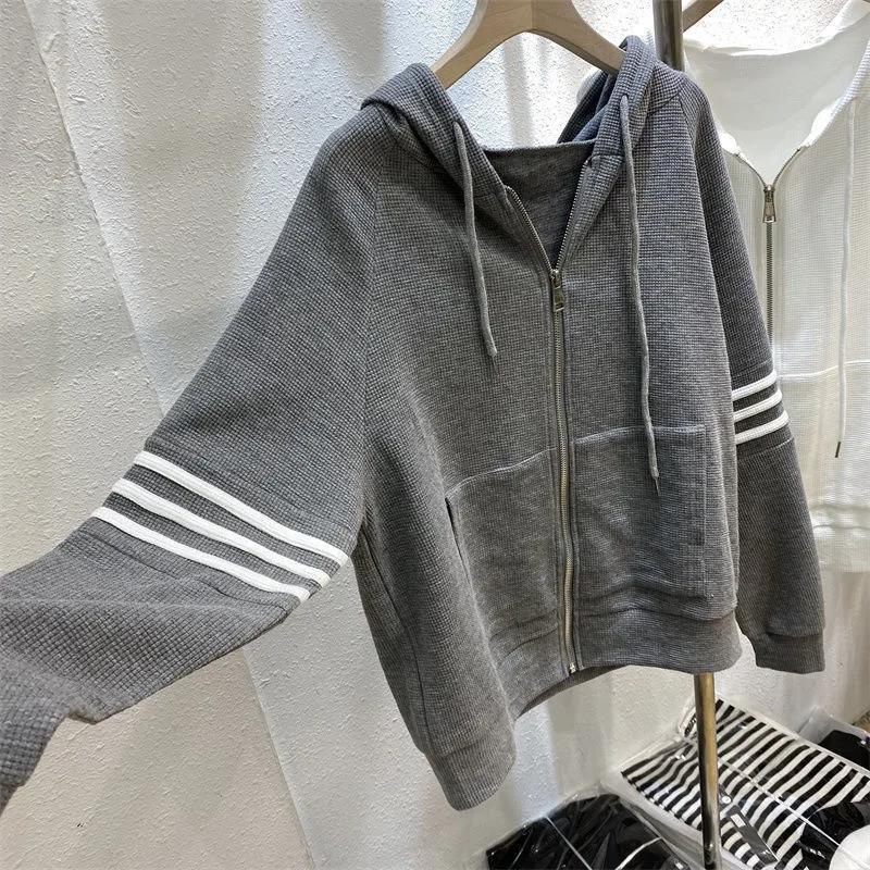 Áo Khoác Cardigan Có Nón Tay Dài Dáng Rộng Có Khóa Kéo Phong Cách Mùa Thu Hình Mèo Waffle Mới Dễ Phối Đồ
