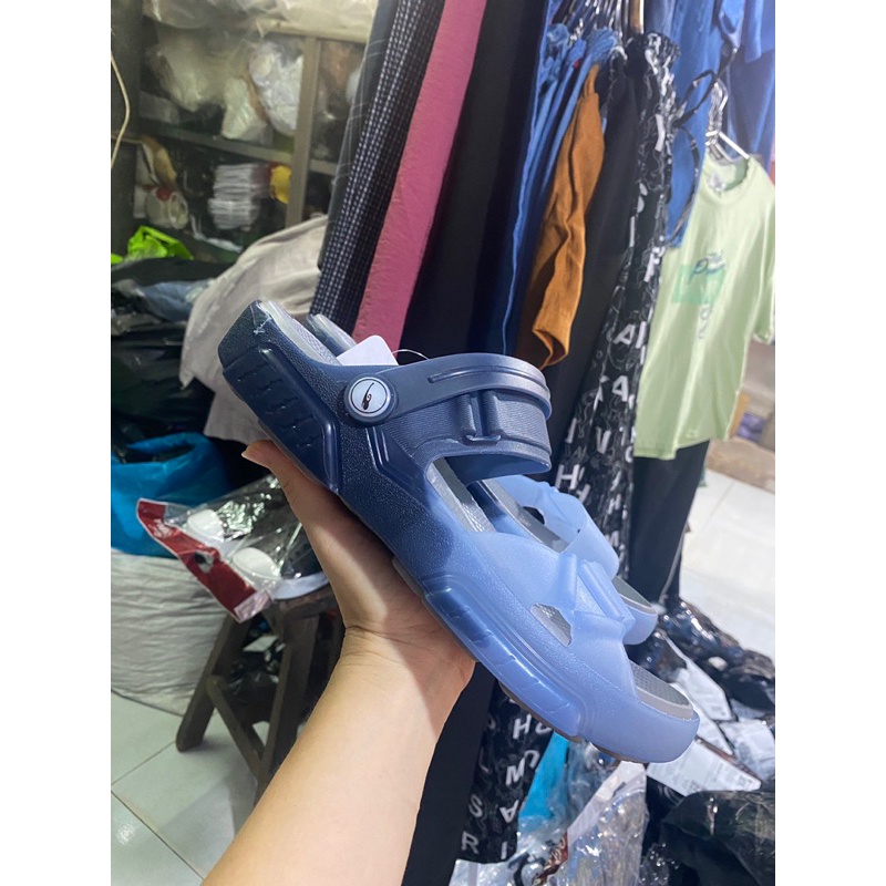 DÉP NHỰA QUAI NGANG NAM QUAI HAI MÀUE. MỀM size 40-44