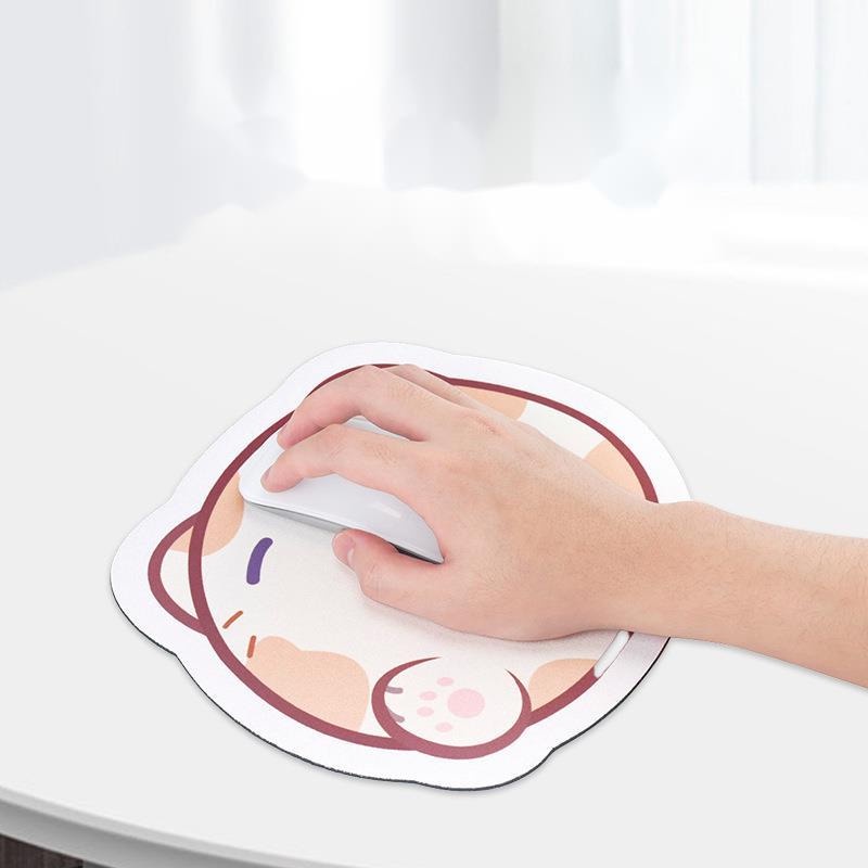 Bàn di chuột cao su sáng tạo kích thước nhỏ tthickened phim hoạt hình anime hình dạng chống trượt bàn di chuột chơi game máy tính xách tay bàn máy tính pc tấm lót chuột