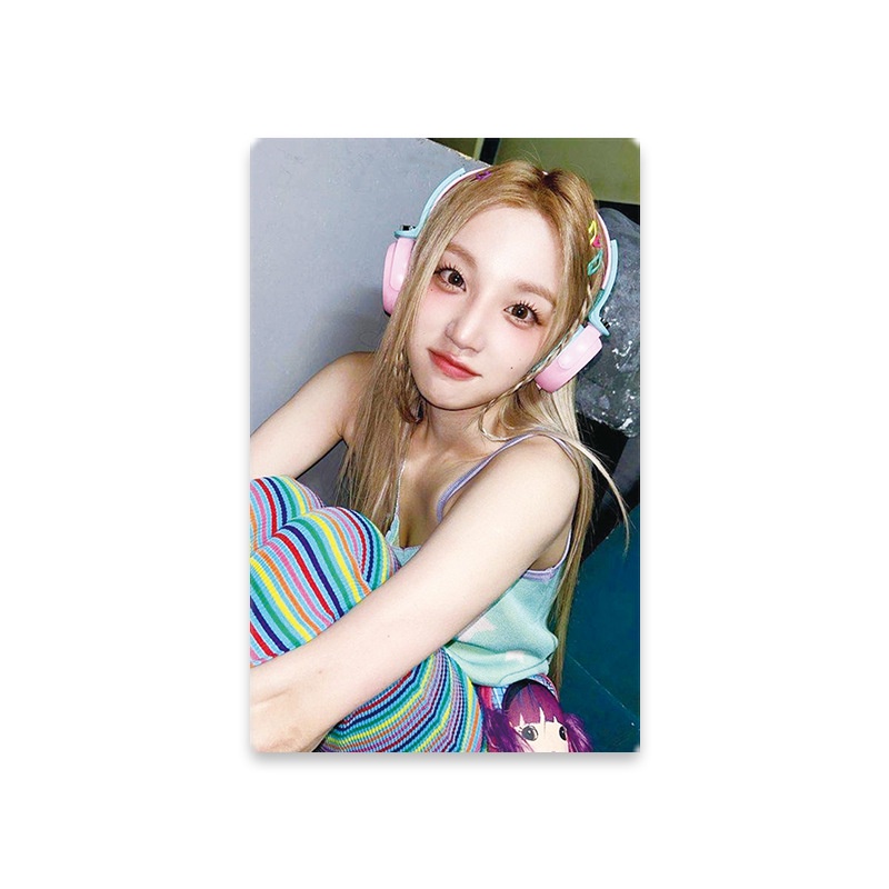 Bộ sưu tập thẻ yuqi kaji  i-dle laser hologram thẻ lomo trong suốt id photocards envelope sleeves phiên bản bí mật bưu thiếp kpop màu đen hồng giảm giá jy