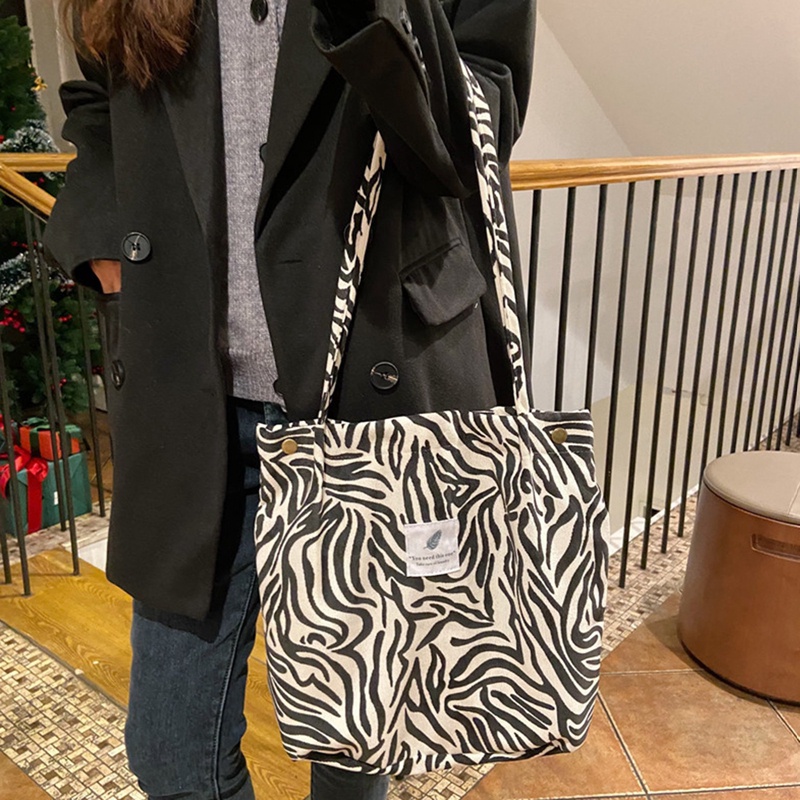 Fancy Túi Mua Sắm Đeo Vai Sức Chứa Lớn Bằng Nhung Có Nút Nhấn Có