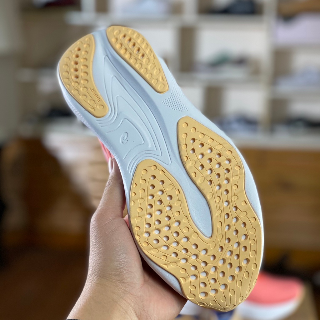 Giày Thể Thao Nữ Có Đệm Ngực AS Gel Nimbus 25