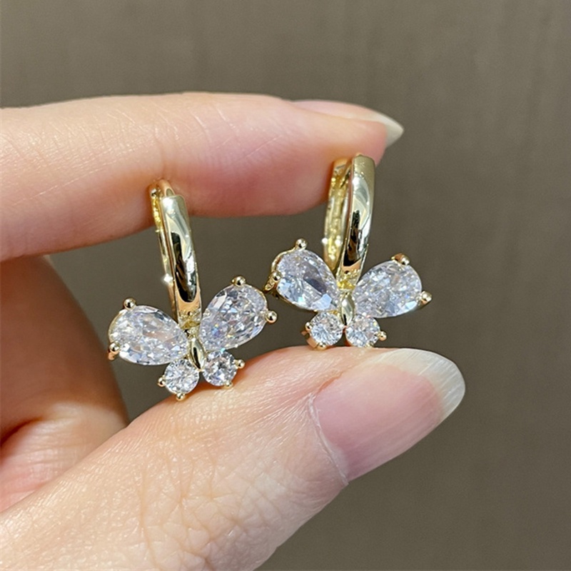 Đôi Khuyên Tai Dài Đính Đá Hình Bướm Thời Trang Cho Nữ