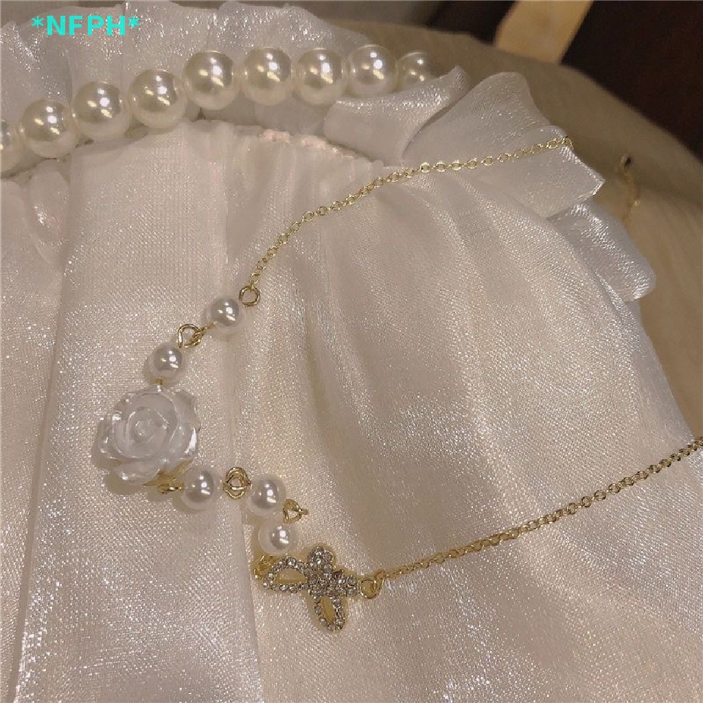 1 Cặp Vòng cổ Ngọc Trai Mặt Hình Hoa Bướm Thời Trang Cho Nữ Mới