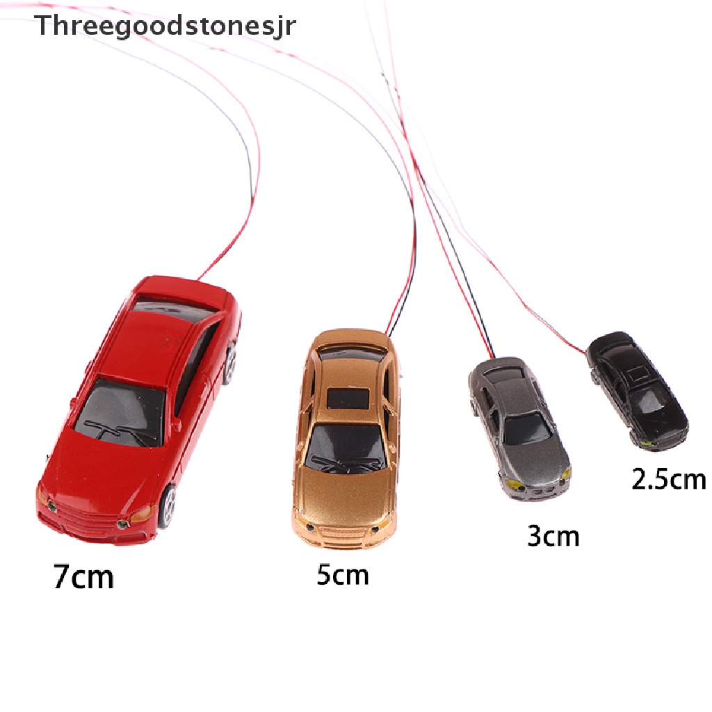 Mô Hình Xe Hơi Bằng Nhựa Có Đèn Led Độc Đáo JR