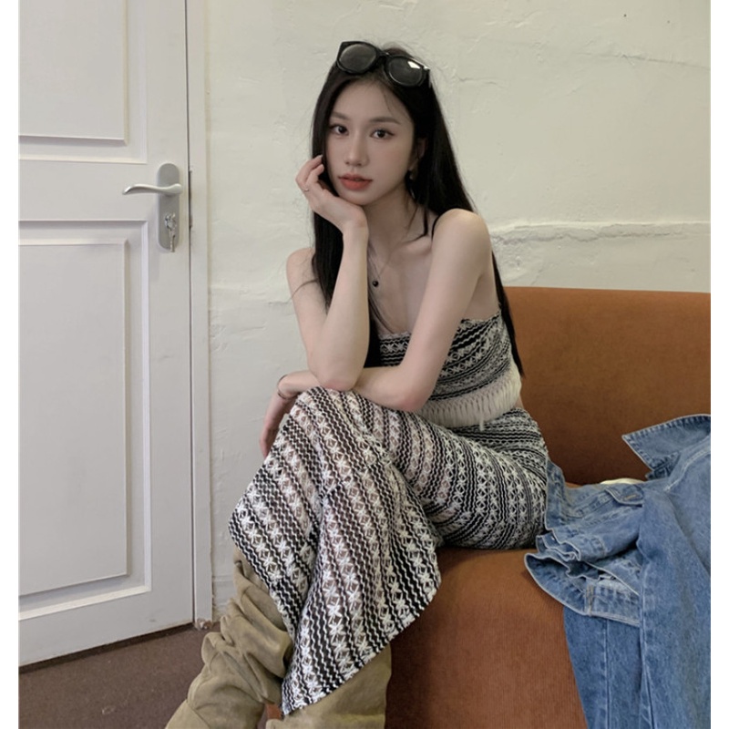 Bộ Áo Ống Dệt Kim Họa Tiết Kẻ Sọc Phối Chân Váy Tua Rua Thời Trang Cho Nữ