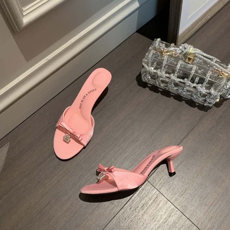 Dép Cao Gót Hở Ngón Đính Đá Và Nơ In Chữ Thời Trang Mùa Hè Hàng Mới 2023 Dành Cho Bạn Nữ