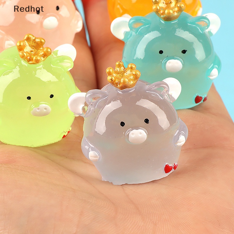 1 Mô Hình Chú Heo Đội Vương Miện Mini Bằng Nhựa Resin Phát Sáng Trang Trí Bảng Điều Khiển Xe Hơi