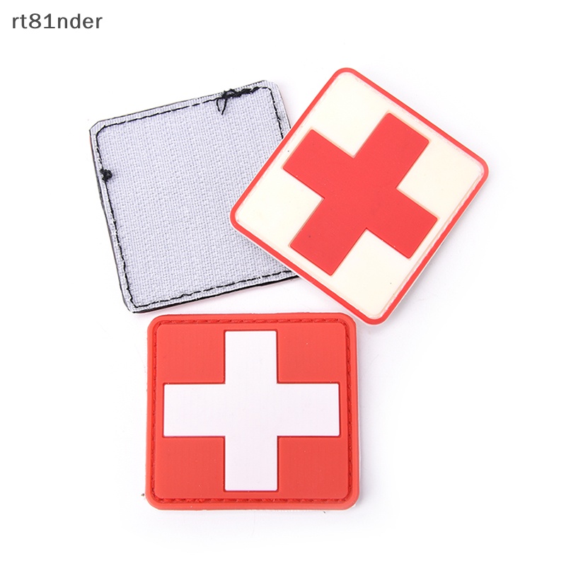 Huy Hiệu Cài Áo Sơ Cứu Hình Chữ Thập Bằng PVC Màu Đỏ Kích Thước 6X6Cm