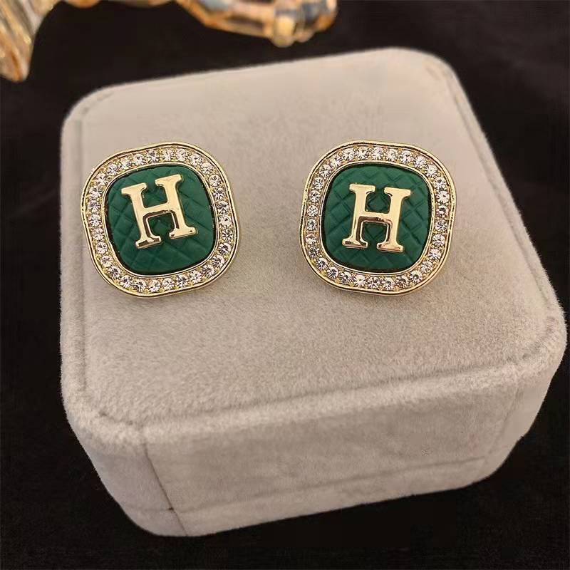 Bông Tai Hình Vuông Họa Tiết Kẻ Sọc / Chữ H Phong Cách Nhật Bản Thời Trang Cho Nữ B0001 113