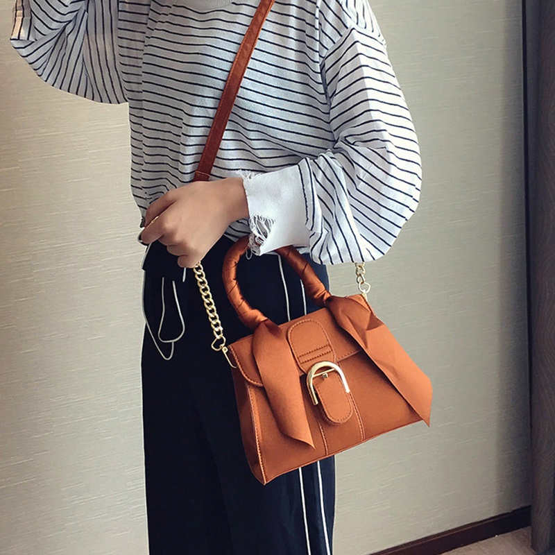 Túi Đeo Vai Phối Dây Xích Đính Nơ Phong Cách Âu Mỹ Thời Trang Cho Nữ