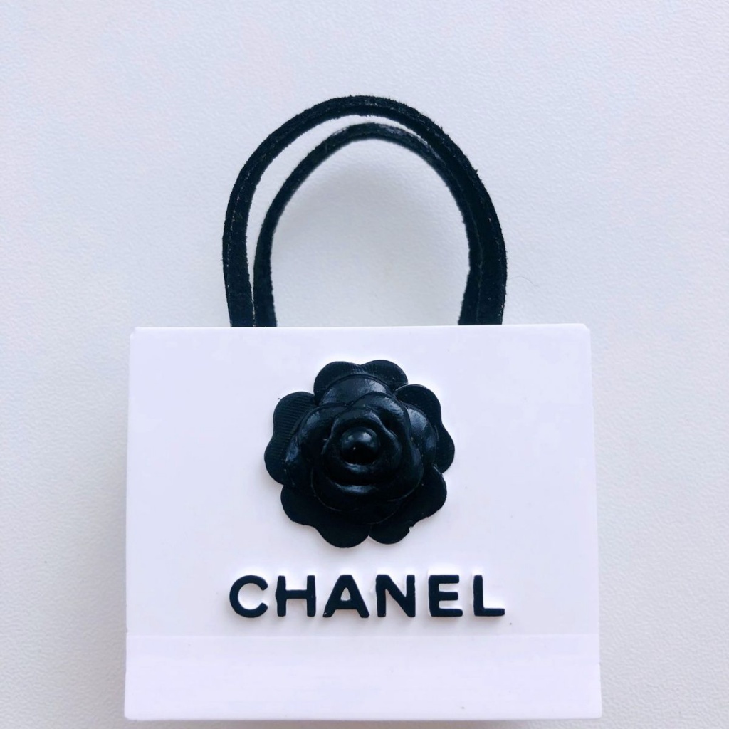 Có Sẵn Phụ Kiện Khuếch Tán Hương Thơm Trang Trí Lỗ Thông Gió Xe Hơi Xiaoxiang Cao Cấp Thời Trang