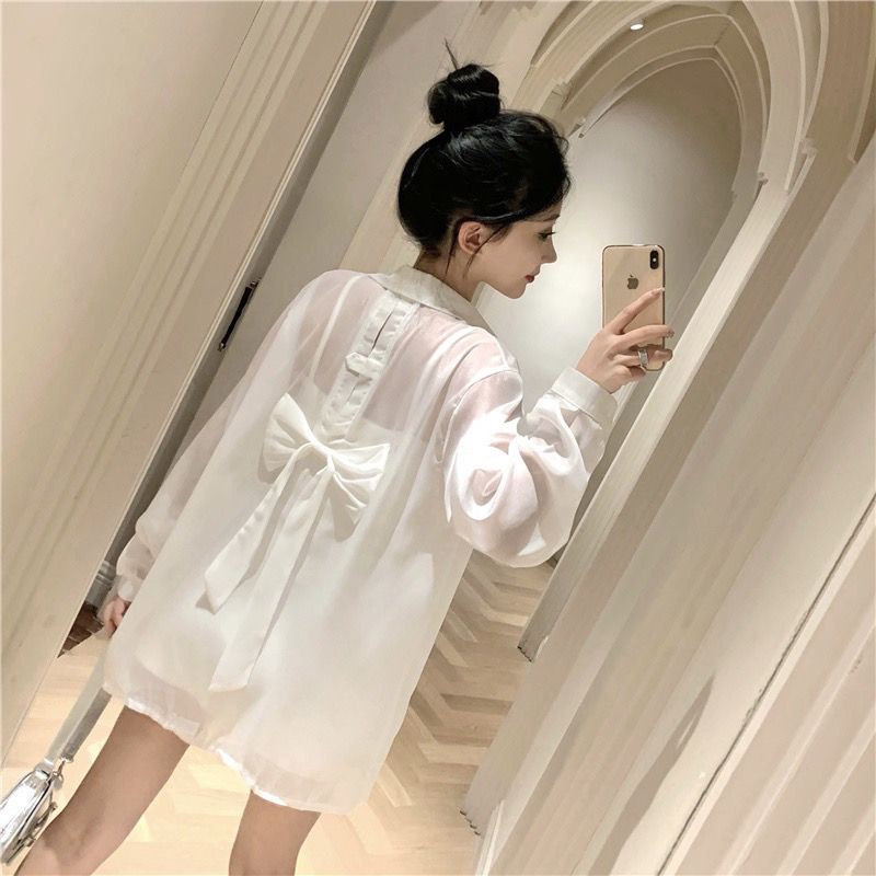 Áo Sơ Mi Chống Nắng Dáng Rộng Xẻ Tà Thắt Nơ Sau Lưng Thời Trang Đi Biển Mùa Hè Cho Nữ
