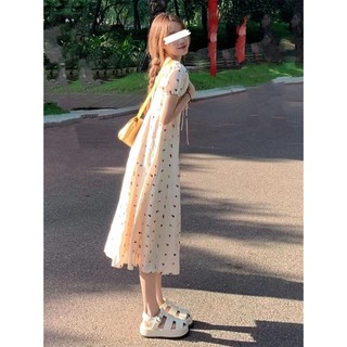 Đầm hoa tay phồng chiết eo phong cách pháp nữ tính