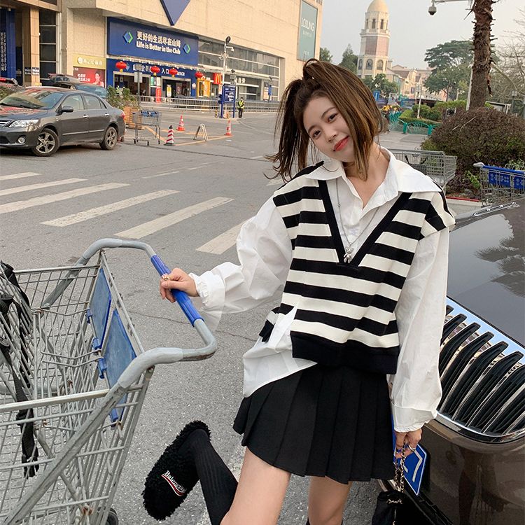 Chân Váy Ngắn Lưng Cao Xếp Ly Màu Đen Thời Trang Xuân 2023 Xinh Xắn Cho Nữ