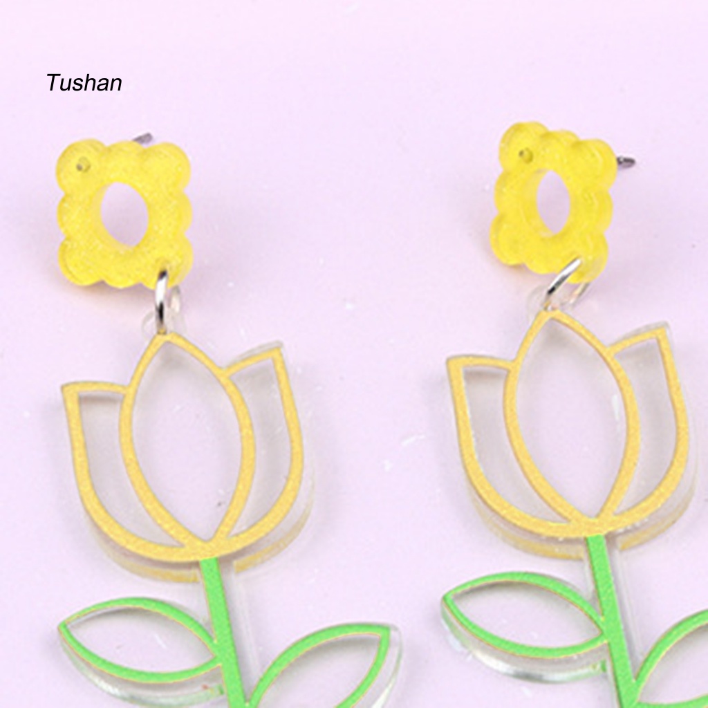 1 Đôi Bông Tai Hình Hoa Mận Hoạt Hình Thiết Kế Đục Lỗ Thời Trang