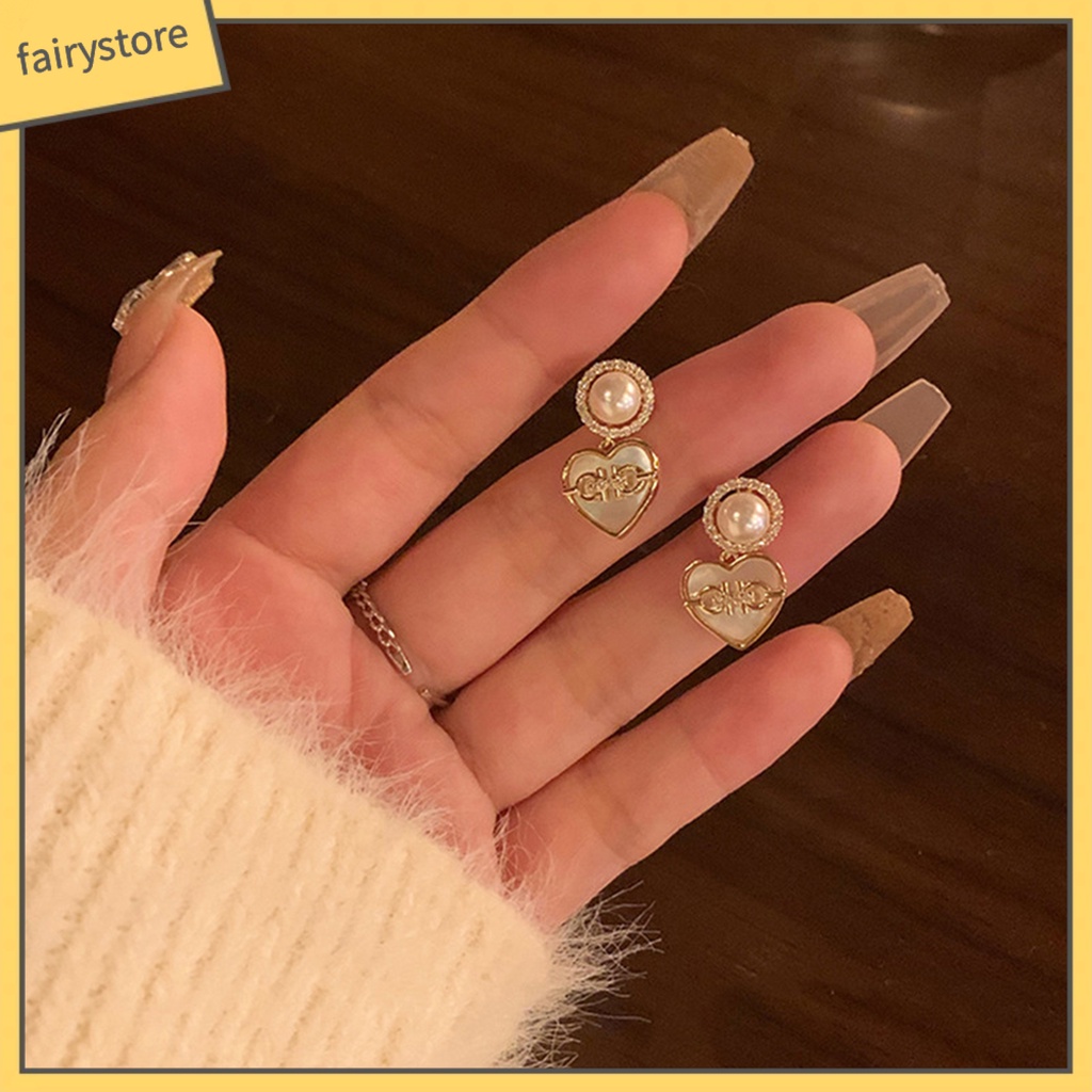 1 Đôi Bông Tai Hình Trái Tim Đính Đá Ngọc Trai Giả Sang Trọng