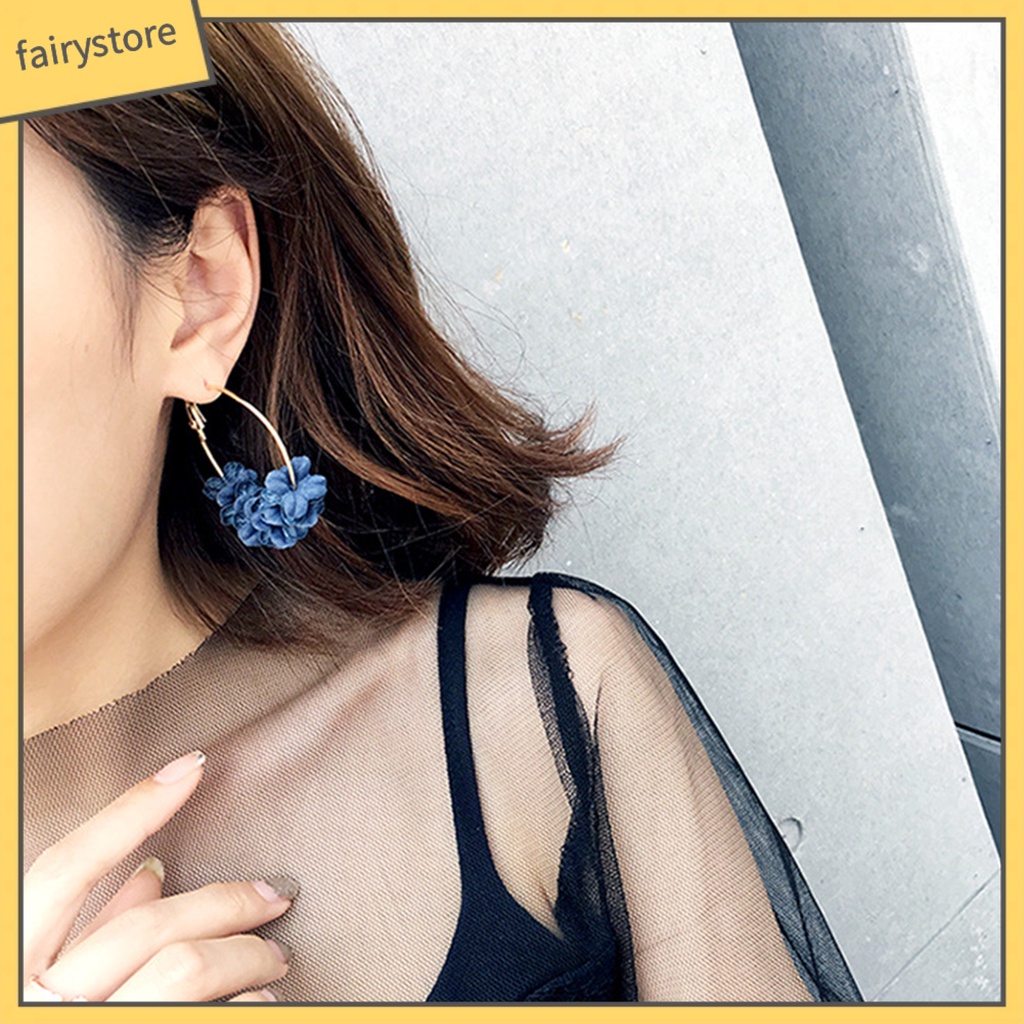 Bông Tai Kim Loại Hình Tròn Lớn Thanh Lịch Dành Cho Đám Cưới