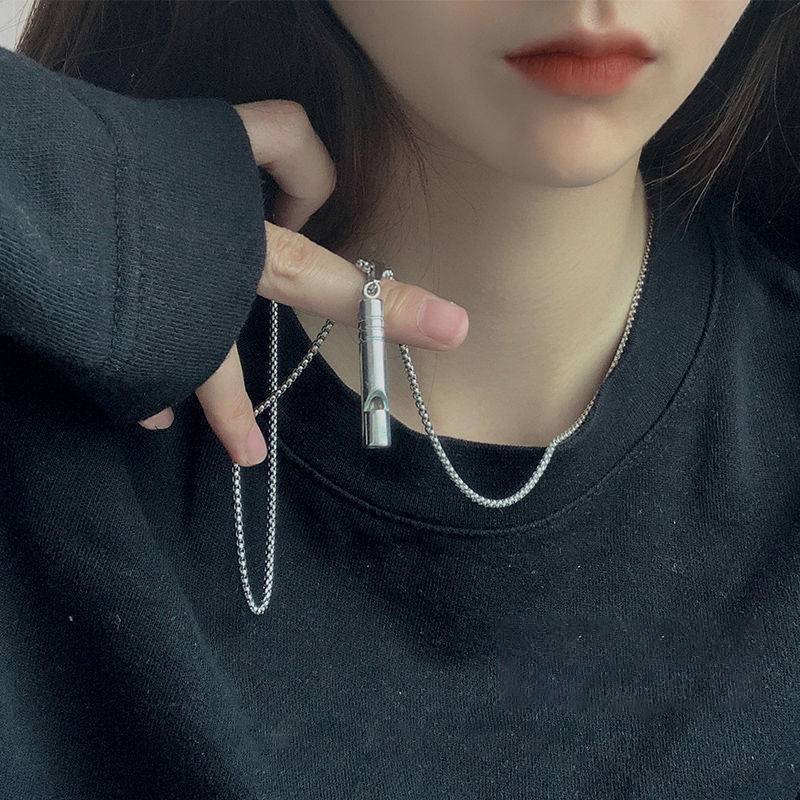 Vòng cổ Thép Titan Mặt Còi Phong Cách Hip Hop