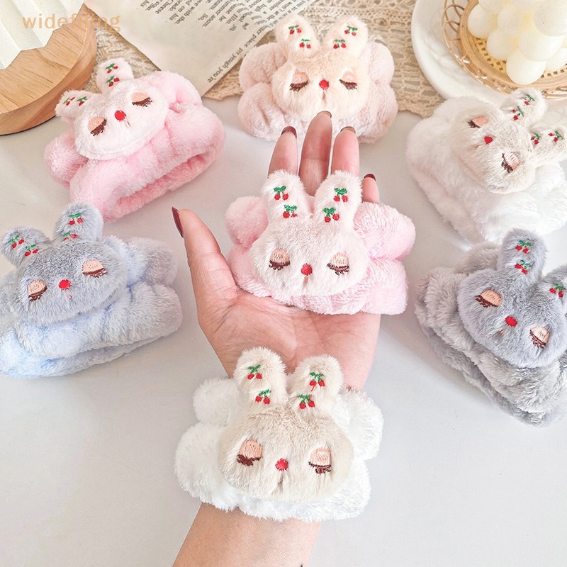 Bộ 2 Băng Đeo Cổ Tay Bằng Sợi Nhỏ Thấm Hút Mồ Hôi Tốt Dễ Thương