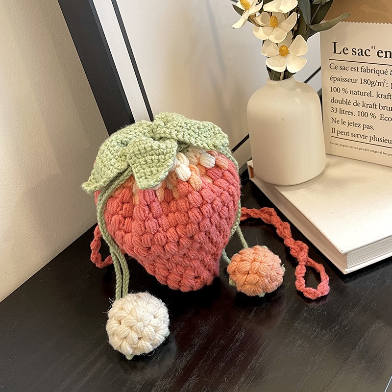 Túi Đeo Vai Đan Len Hình Quả Dâu Tây Phong Cách Mới 2023 Thời Trang Sáng Tạo Cho Nữ