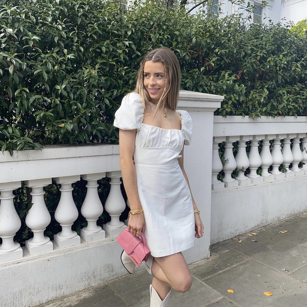 Zara Đầm Trắng Tay Phồng Hở Lưng Quyến Rũ Thời Trang Hè Kiểu Pháp