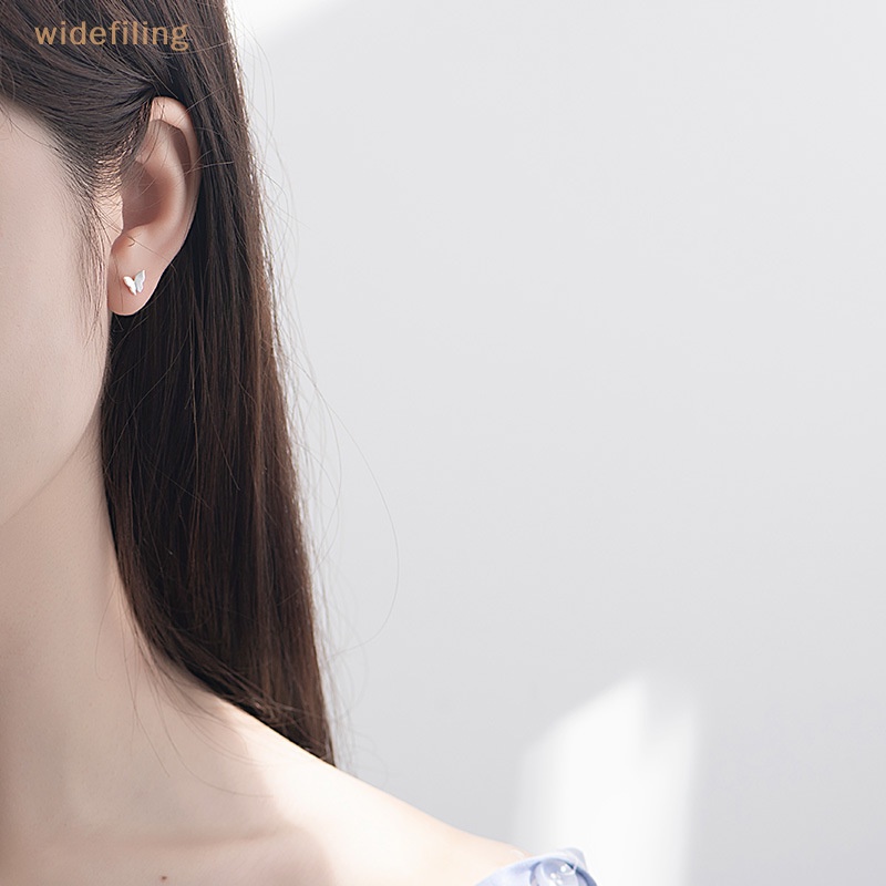 1 Cặp Bông Tai Hình Bướm Đơn Giản Thời Trang Dành Cho Nữ