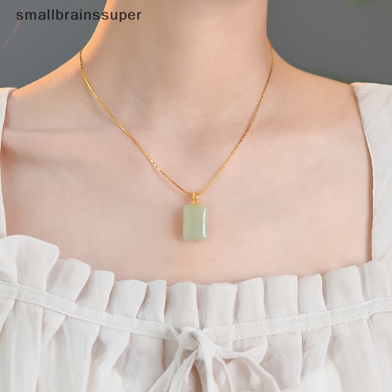 Vòng cổ Mặt Vuông Đính Đá Ngọc Bích Phong Cách Vintage Thời Trang Cho Nữ