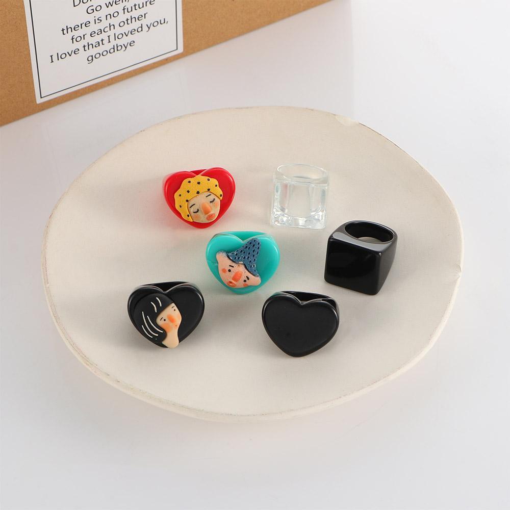 Nhẫn Acrylic Hình Trái Tim Phong Cách Retro