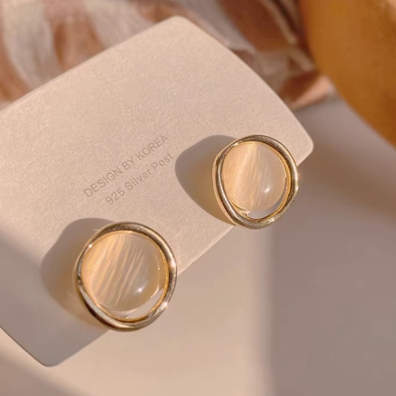 Bông Tai Mạ Bạc 925 Hình Tròn Rỗng Đính Đá Opal Đơn Giản Thời Trang Phong Cách Hàn Quốc Cho Nữ