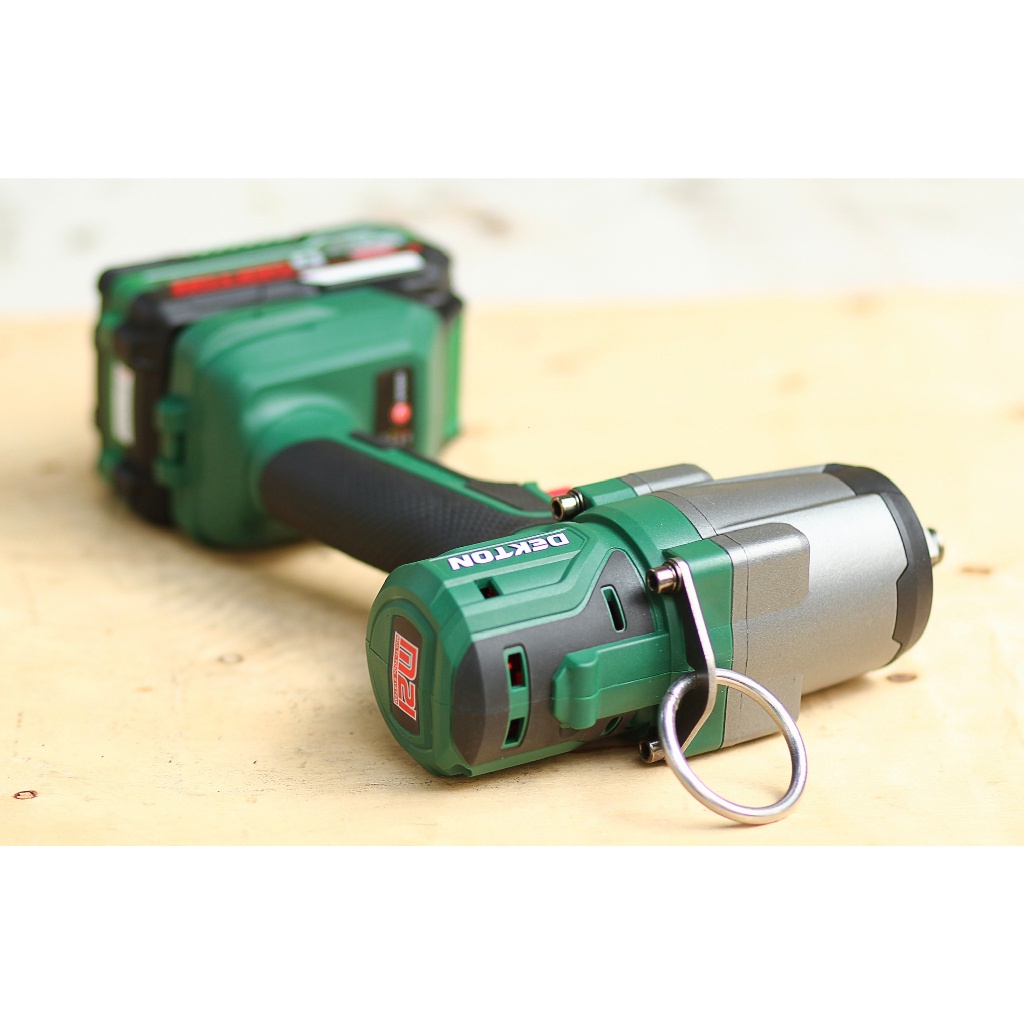 Máy Siết Bulong Dekton 800Nm / M21-IW800N / Motor Brushless / Dòng Heavy Duty CHÂN PIN PHỔ THÔNG cu đen