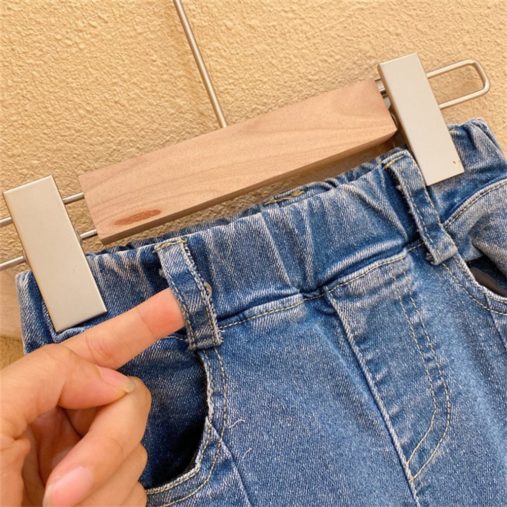 BEAR LEADER Set Đồ Xuân Thu 2023 Gồm Áo Sơ Mi Tay Dài Viền Ren Thêu Hình Gấu + Quần Jean Cho Bé Gái