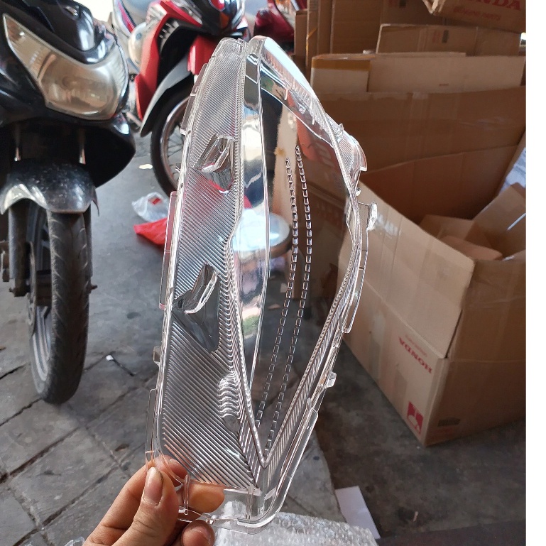 KÍNH XI NHAN VISION 2020 / 2021 / 2022 / 2023 / 2024 HONDA - TRÁI HAY PHẢI ĐƯỢC TÍNH THEO NGỒI TRÊN XE