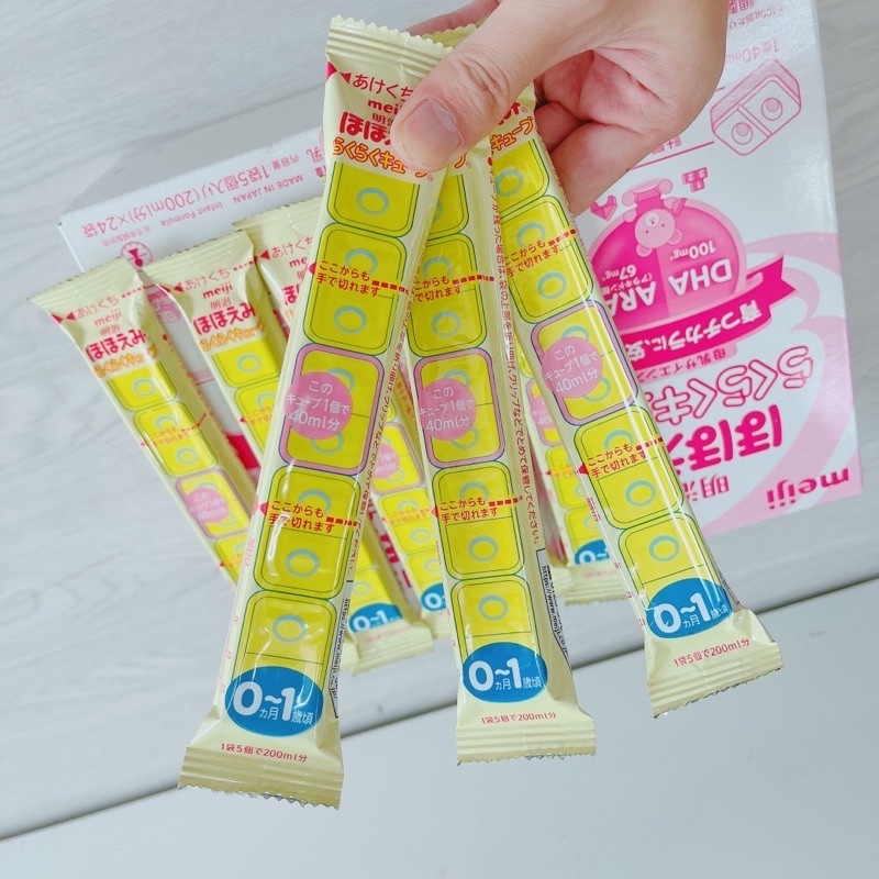 Sữa bột Meiji dạng thanh (24 thanh) hồng cho bé 0-1 tuổi tách lẻ 1 thanh